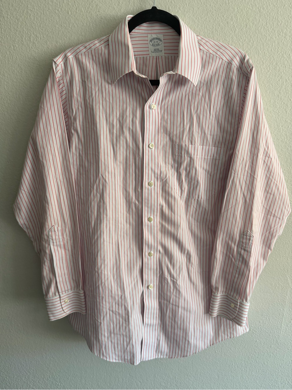 Brooks Brothers Men’s 15-32 Slim Supima Cotton White Dress Shirt Coral Stripes